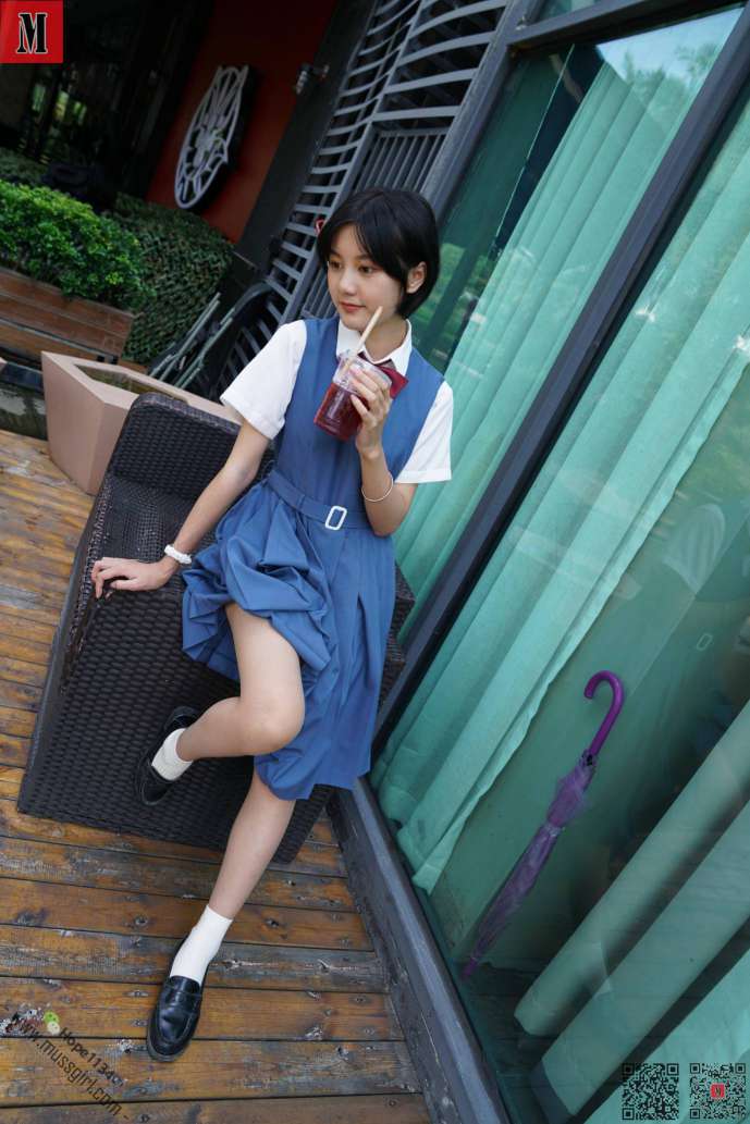 图片[2]-一副学生模样的短发姑娘【112P】20023-婷美图