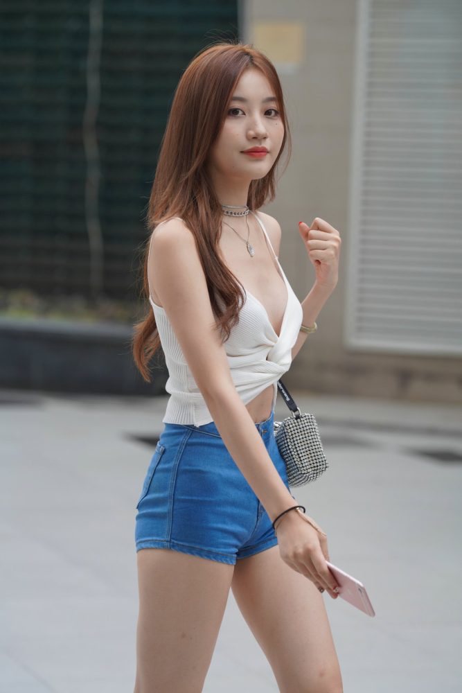 J1321 483P3V-17.4GB-婷美图