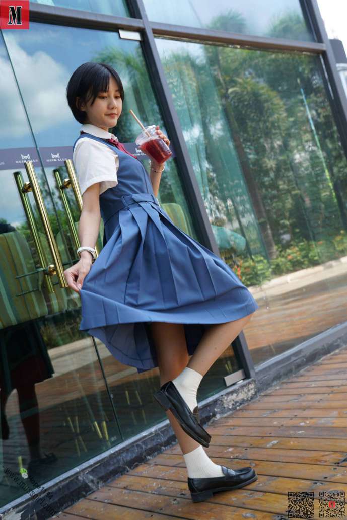 图片[4]-一副学生模样的短发姑娘【112P】20023-婷美图