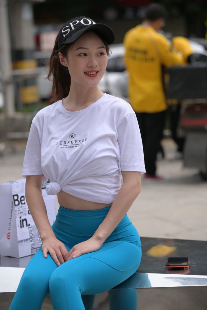 图片[2]-蓝色瑜伽裤阳光女孩J2095 611P1V-21.8GB-婷美图