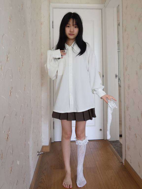 百褶裙可爱又大方的小姑娘【122P】20002-婷美图