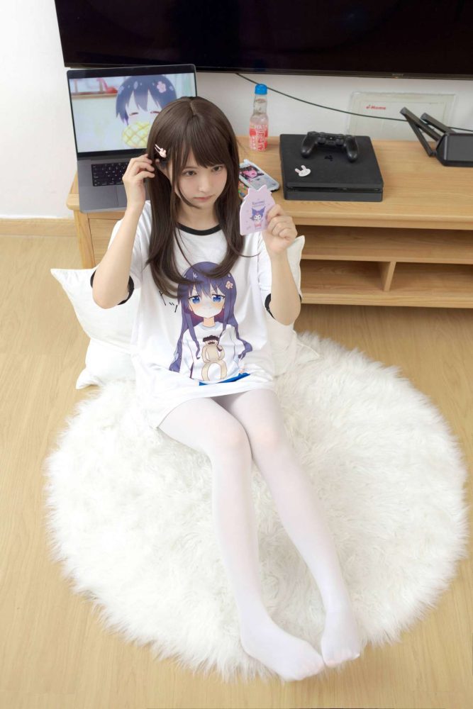 二次元白丝美少女【69P】20027-婷美图