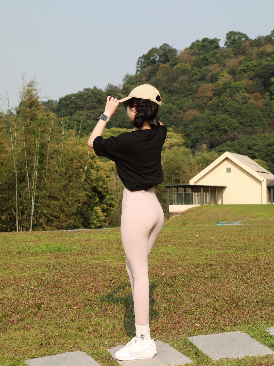 图片[2]-喜欢瑜伽的阳光快乐女孩【135P】04042-婷美图
