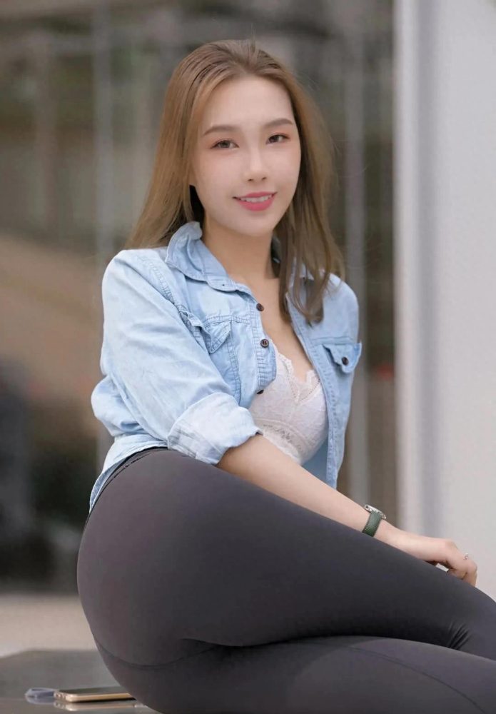 图片[2]-非常漂亮的瑜伽裤女孩J1990 733P1V-27.9GB-婷美图