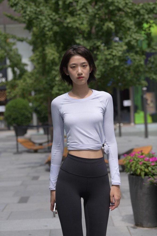 短发长腿的女生J2791 292P-5.71GB-婷美图