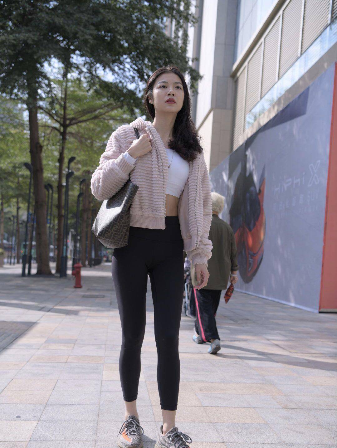 图片[2]-逛街的紧身瑜伽裤女孩 J1455 411P2V-26.6GB-婷美图