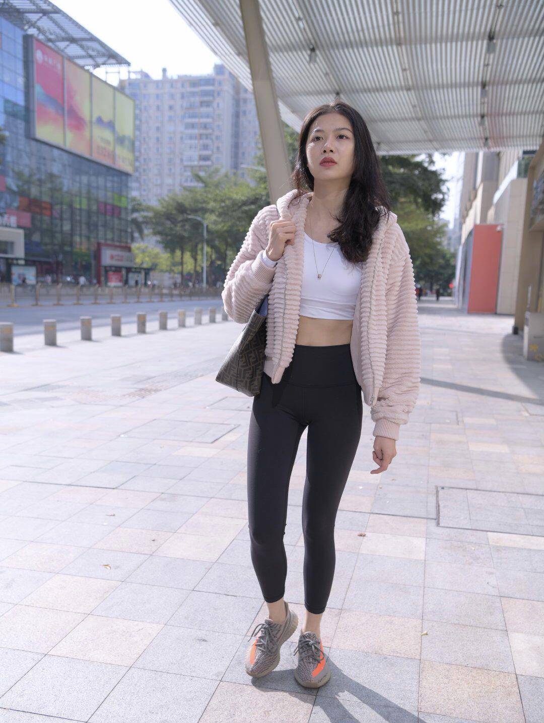 图片[3]-逛街的紧身瑜伽裤女孩 J1455 411P2V-26.6GB-婷美图