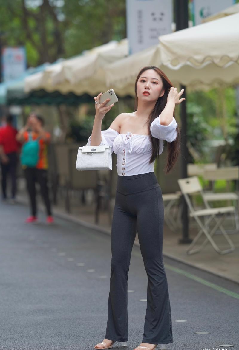 图片[2]-身材非常哇塞的瑜伽裤女孩  J1333 521P6V-21.6GB-婷美图