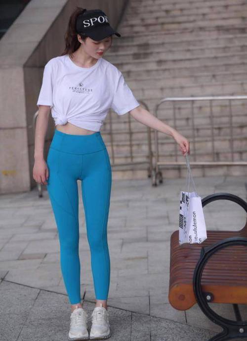 图片[3]-蓝色瑜伽裤阳光女孩J2095 611P1V-21.8GB-婷美图