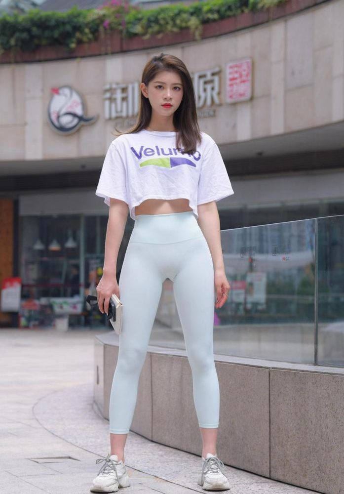 图片[1]-这个瑜伽裤女孩真的很漂亮 J1960 815P1V-28.9GB-婷美图