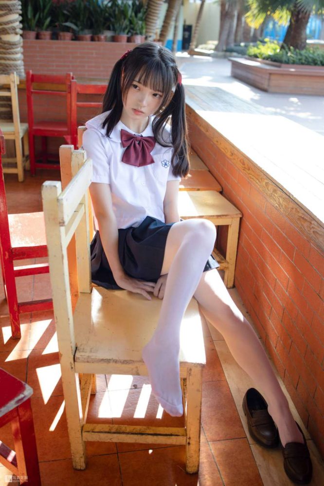 眼神好清澈的双马尾白丝女孩【75P】20019-婷美图